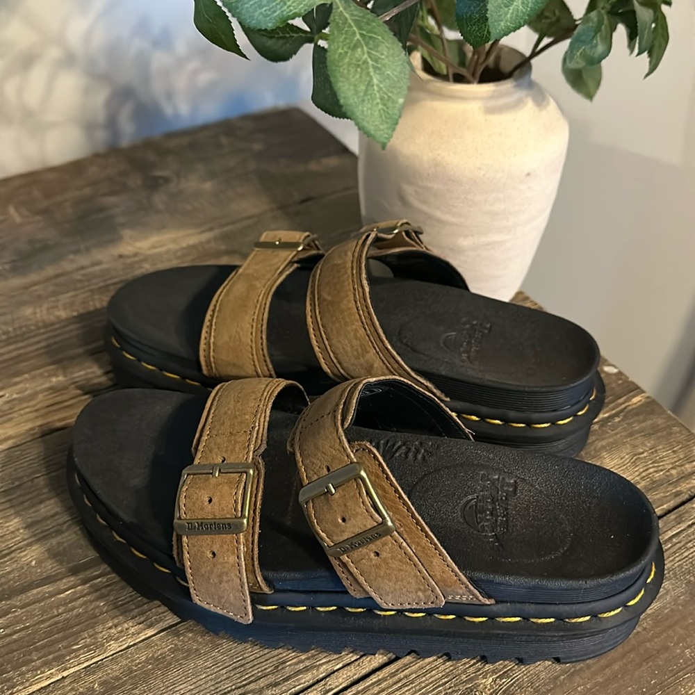 New Doc Martin Myles Sandels